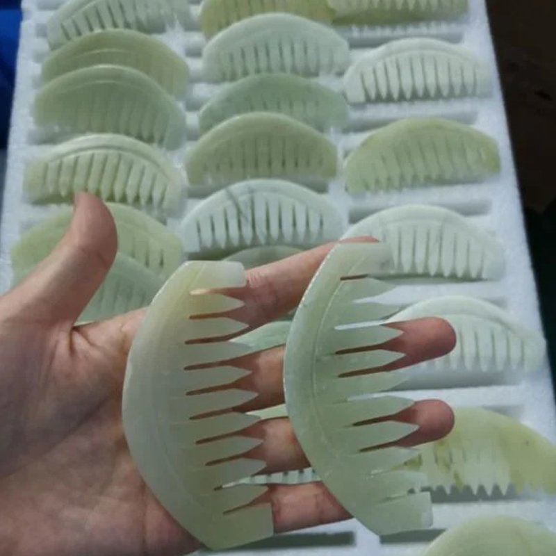 jade-scalp-massager collection banner